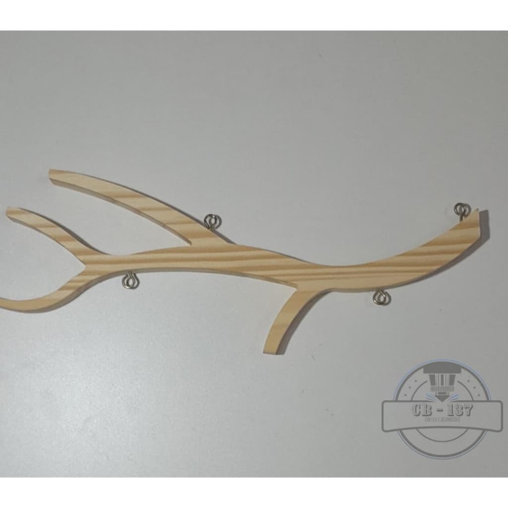 galho em pinus com ou sem placa pinus / balanço NÃO ACOMPANHA NOME 002