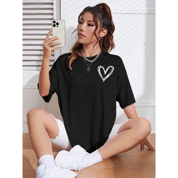 Camiseta  Estampa Desenho Coração Grande  Oversized Manga Curta Ombro Caido Life Style Amor Feminina Aesthetic