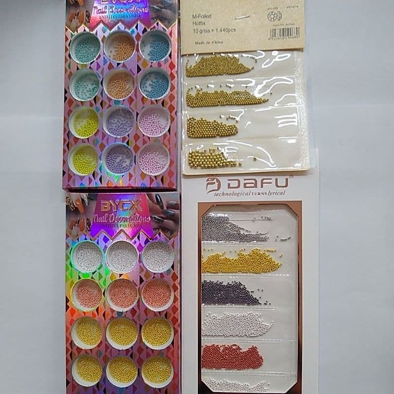 caviar de metal para unhas em cartelinhas ou caixinhas