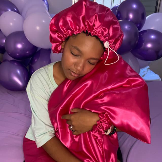 KIT 1 Touca De Cetim + 1 Fronha +1 Xuxinha