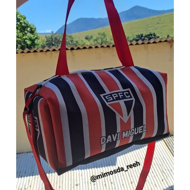 Mini Mala Personalizada Com Nome/ Bolsa Futebol / Porta chuteira / Presente Dia das crianças