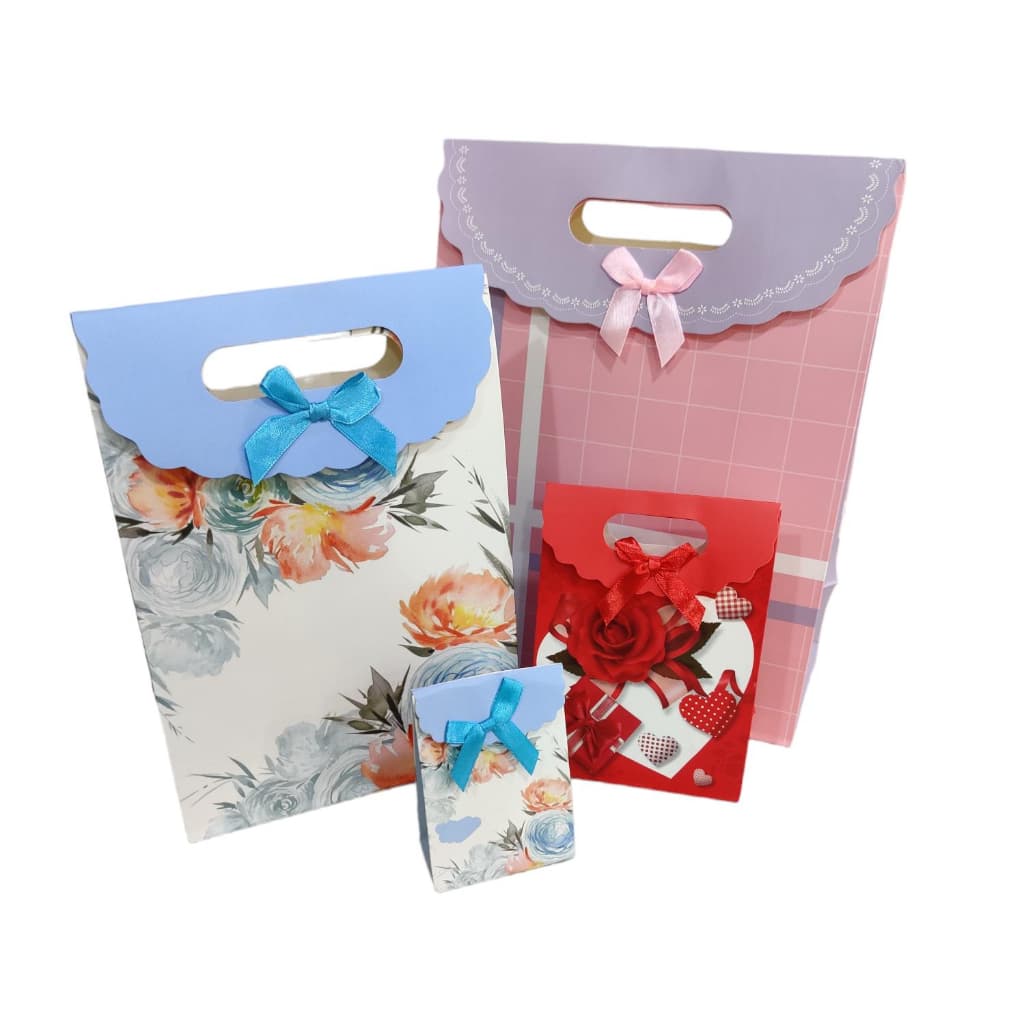 SACOLAS DE PAPEL PARA PRESENTES. TAM. P E PP 12 UNIDADES