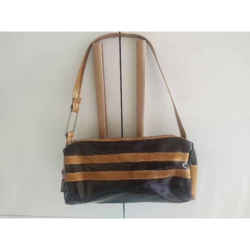 bolsa feminina pequena de ombro baguete domini