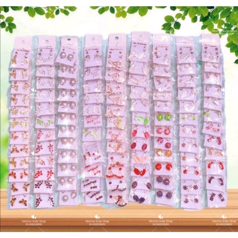 Kit 30 Pares de Brincos / 10 Cartelinhas com 3 Pares Cada a pronto entrega
