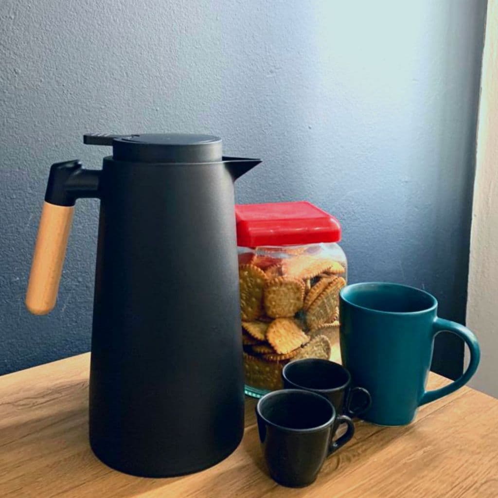 Garrafa Térmica Café Chá 1 Litro com Cabo de Madeira Nórdica