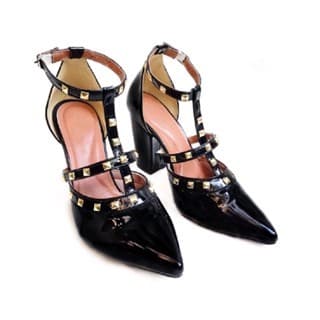 Salto com Spikes Preto Salto Bloco