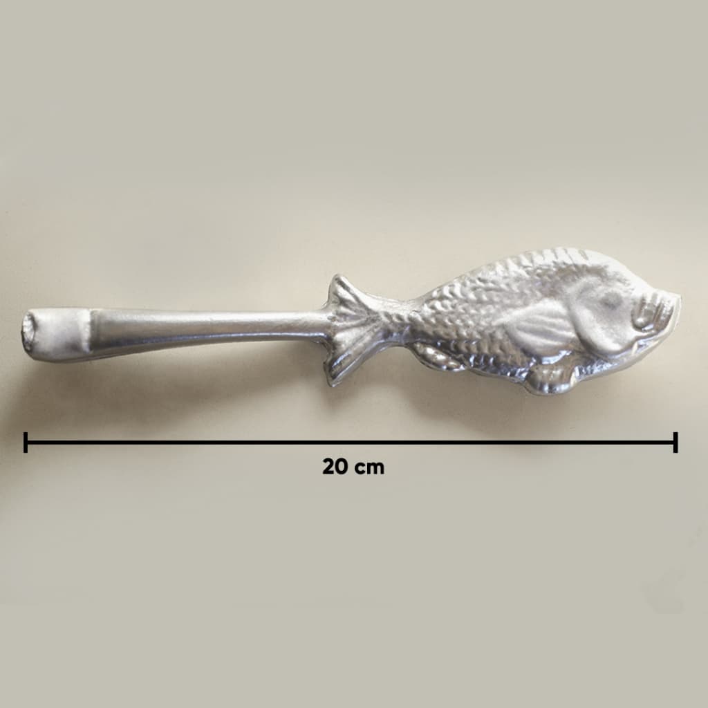 Descamador de Peixe de Alumínio com 4 Lâminas de Aço | Remova as Escamas com Facilidade | Utensílio Essencial para Limpeza de Peixes Frescos | Prático e Eficiente  Qualidade e Durabilidade na Cozinha  Peixe Sem Escamas de Maneira Rápida e Segura