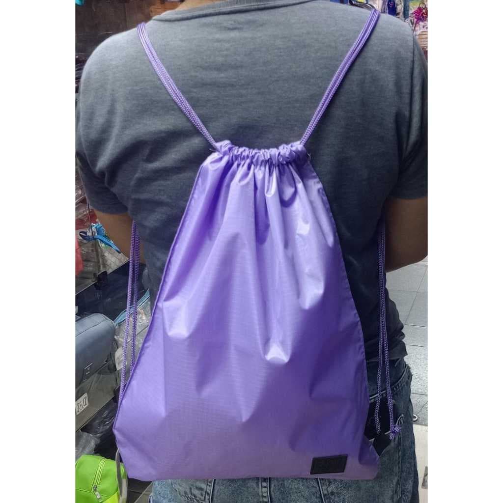 mochila saco de nylon