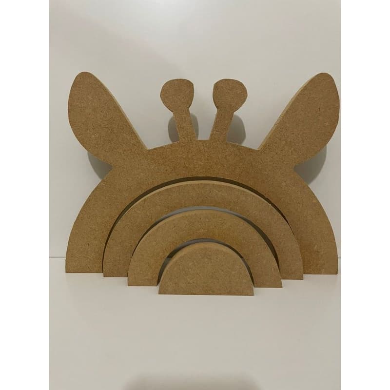 Arco-Íris de Girafa em MDF: Decoração Criativa para Quarto Infantil!