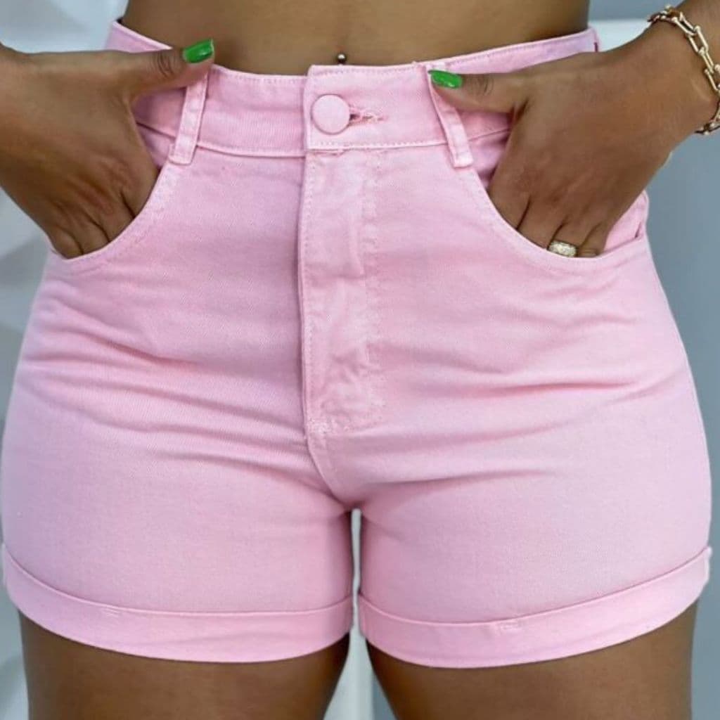 Shorts Feminino Com Barra Dobrada Botão Encapado Rosa