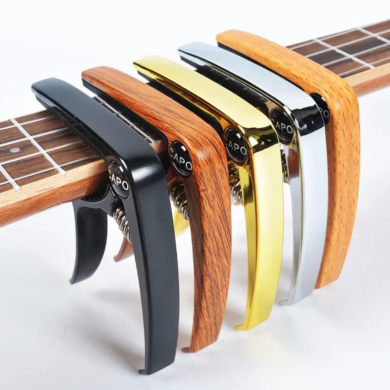 Capotraste de violão guitarra ukulele profissional amadeirado preto e prata