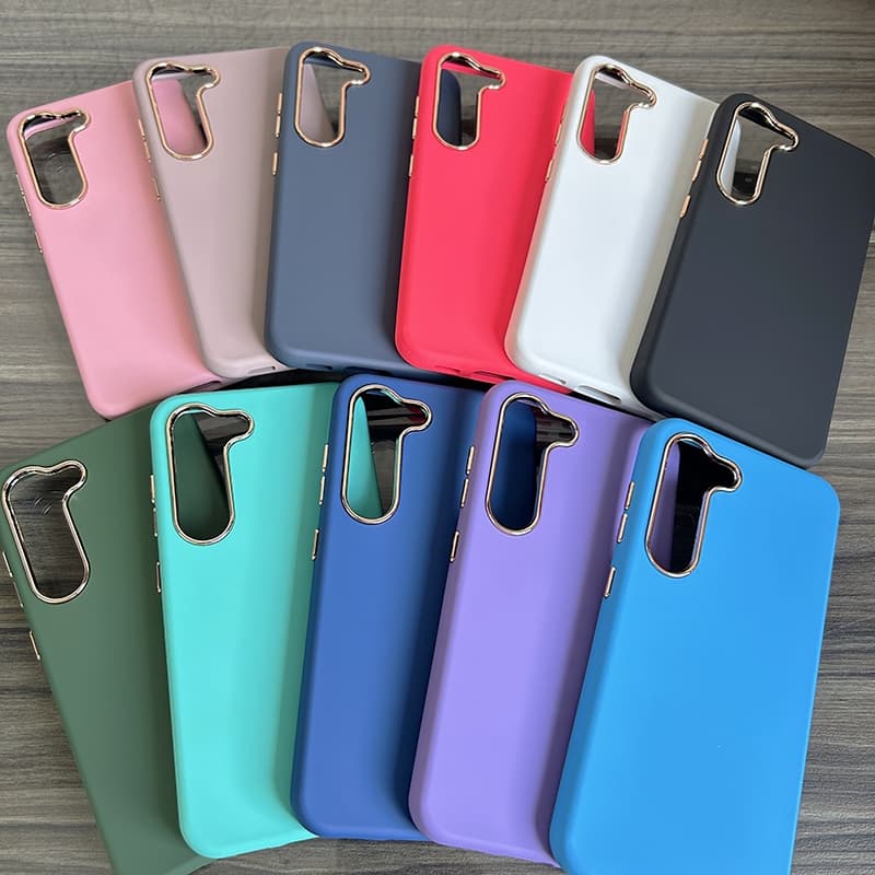 Alta qualidade de couro toque Samsung S23/S23 Ultra/S22/S23 Plus chapeamento Lens Phone Case chapeamento botão Capas