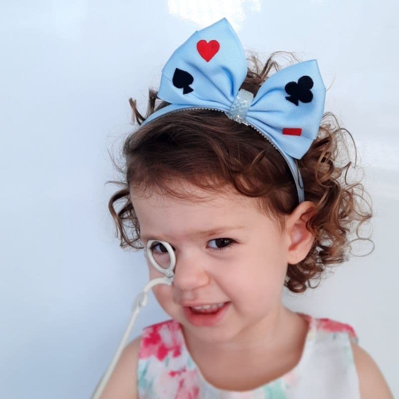 Tiara Alice, Faixinha Regulável aniversario mesversario Temático persolize com nome Mundo Encantado