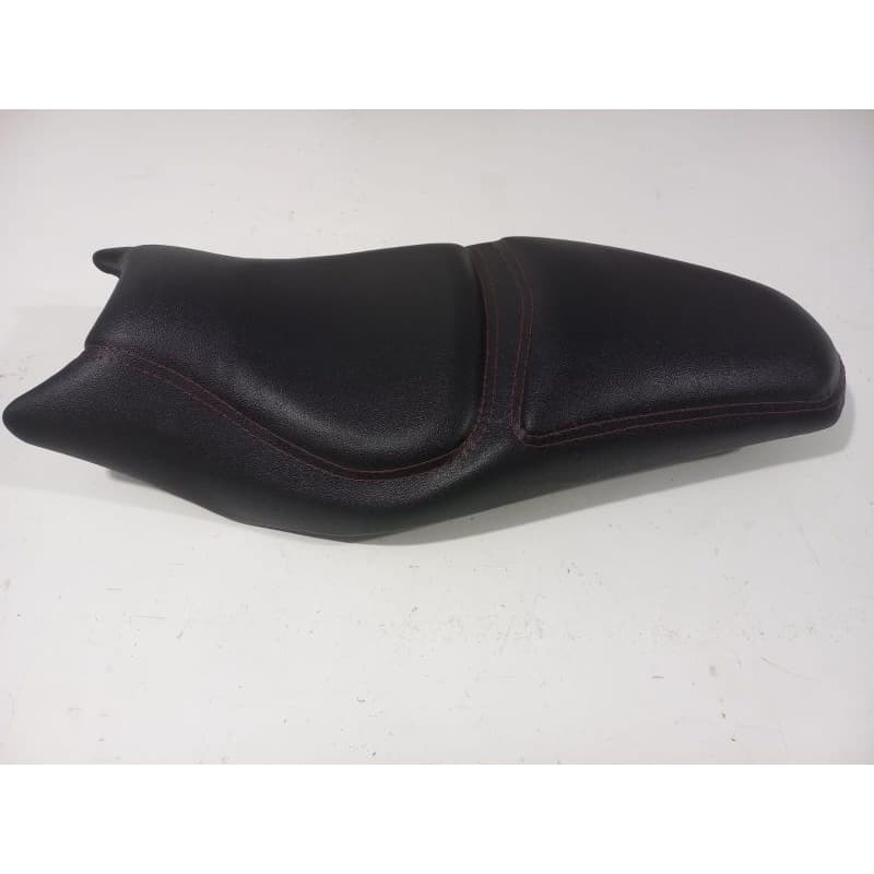 Capa Confort para moto CB250 com espuma acoplada de 3 cm marca Richard Estofados
