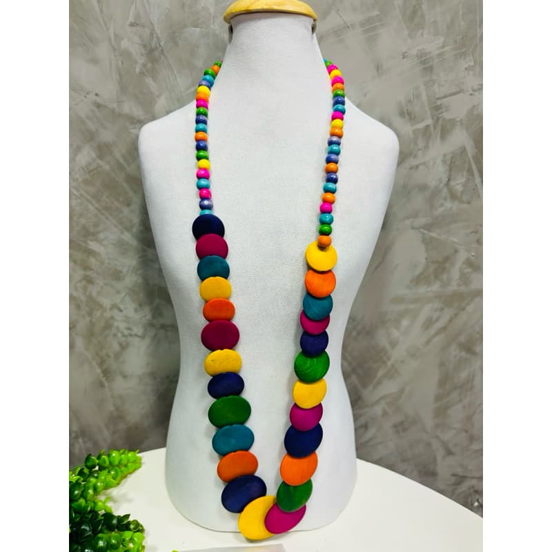 Colar longo feminino madeira colorido tendência verão 2023/2024 Top
