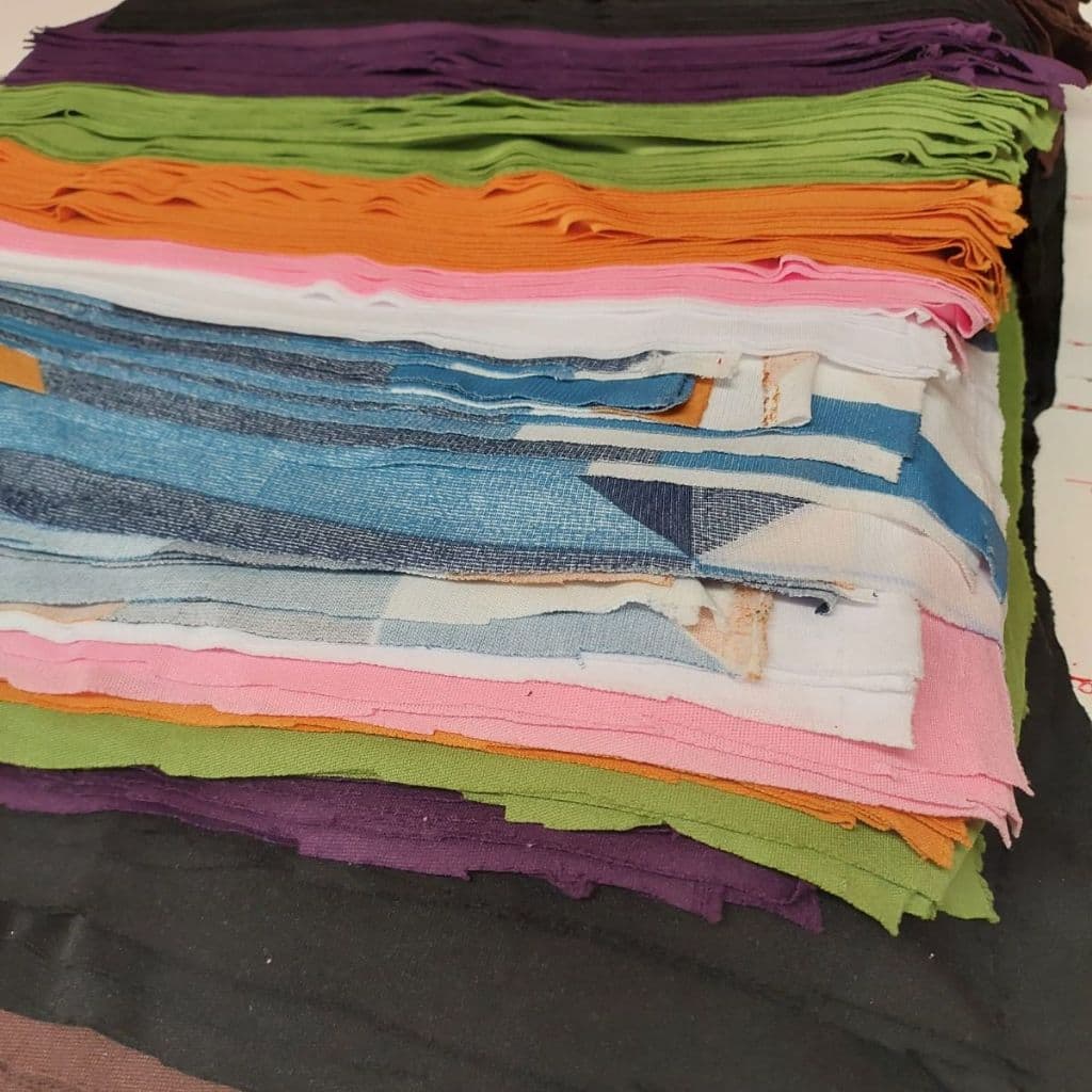 Retalho De Malha Helanca 2KG Para Artesanato Tapete Frufru Xuxinha de Cabelo Enchimentos Em Geral