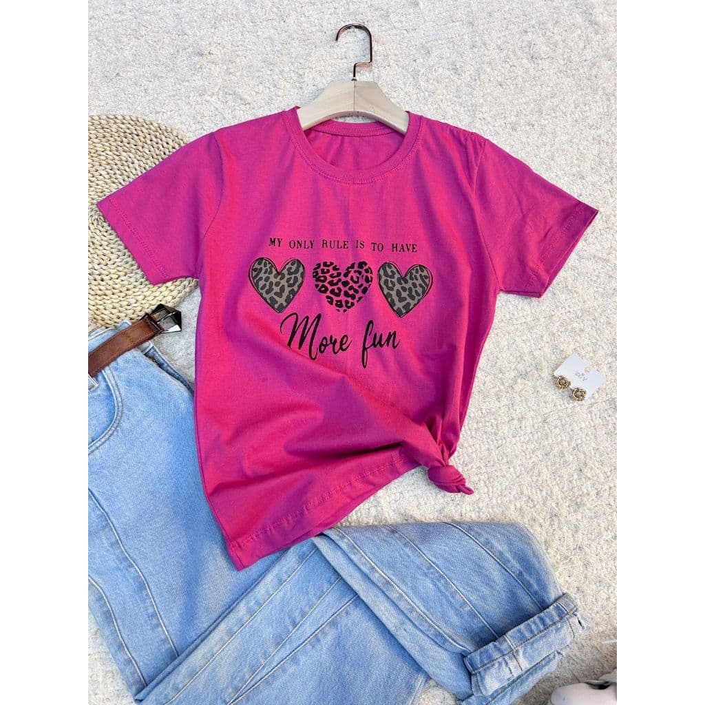 Blusa camiseta T-shirt feminina manga curta algodão 100 % Gola careca sempre com estampa coração