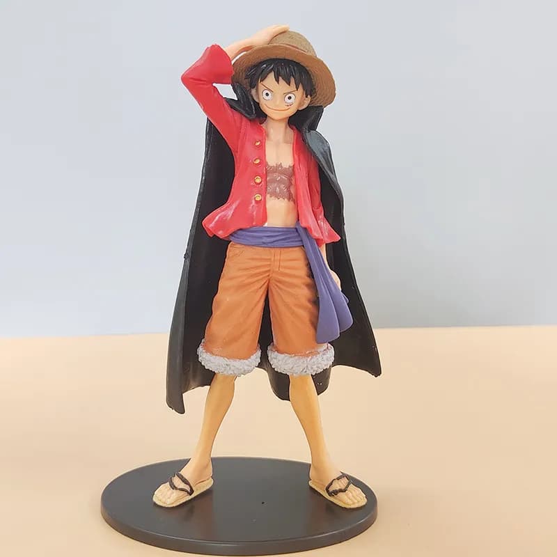 Figura de Ação - Monkey D. Luffy Capa Preta  - One Piece