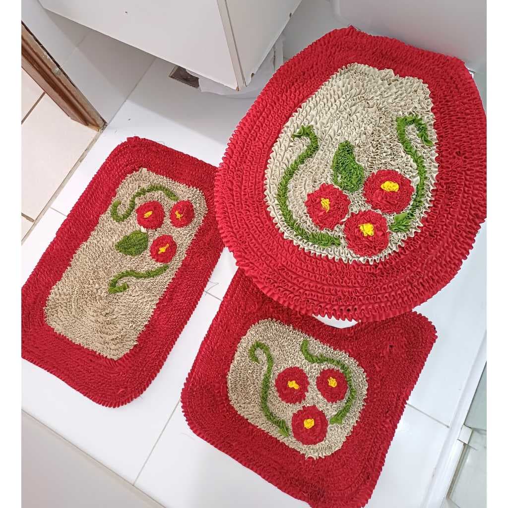 Conjunto Banheiro Vermelho decorado Tapetes FruFru artesanato