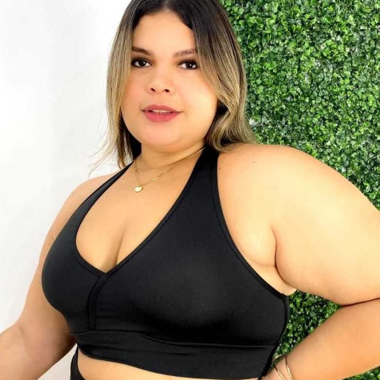 Cropped Plus Size Top Fitness de Academia com Sustentação