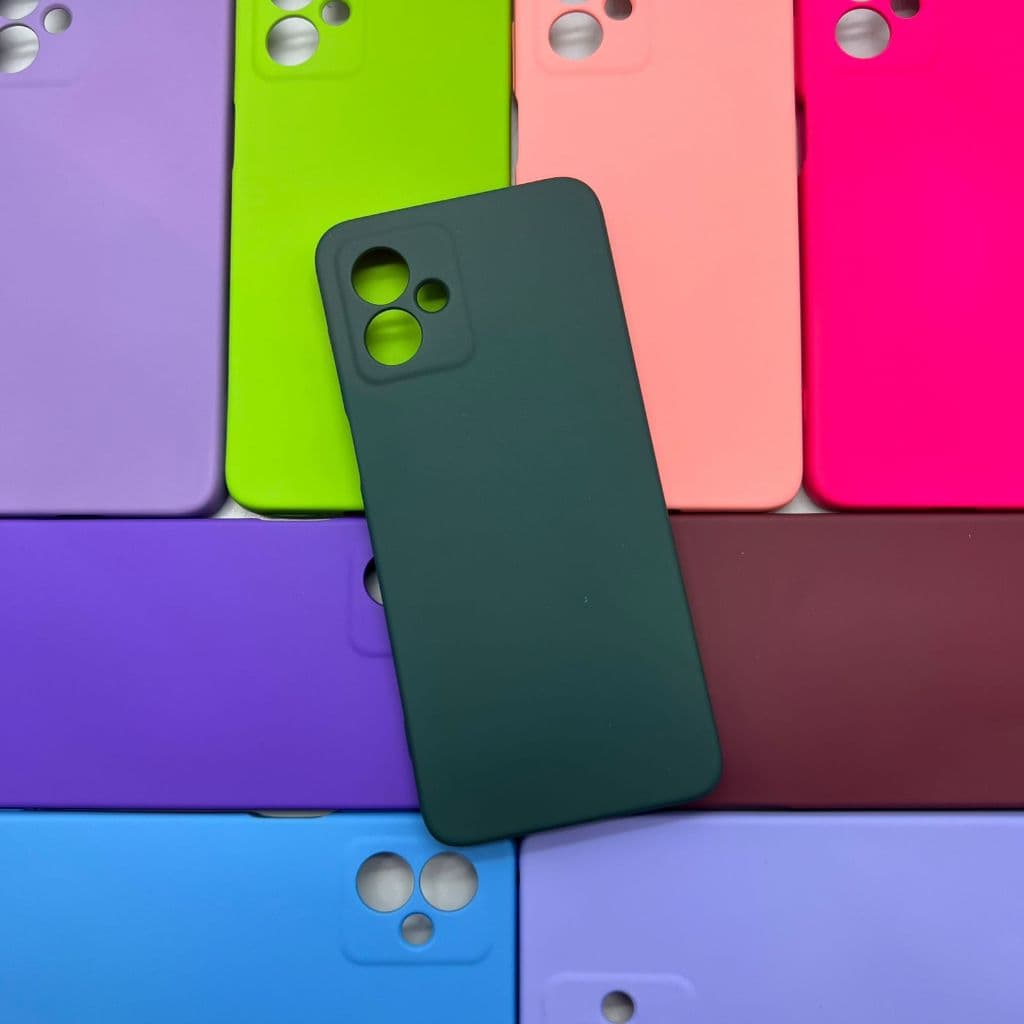 Capa para Motorola Moto G14 - Capa + Pelicula 3D ou Só 1 Capinha Aveludada Case