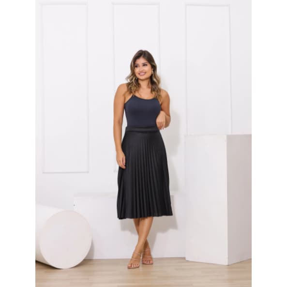 Saia Plissada Midi Preta Feminina Com Forro Lisa - Moda Evangelica Preta