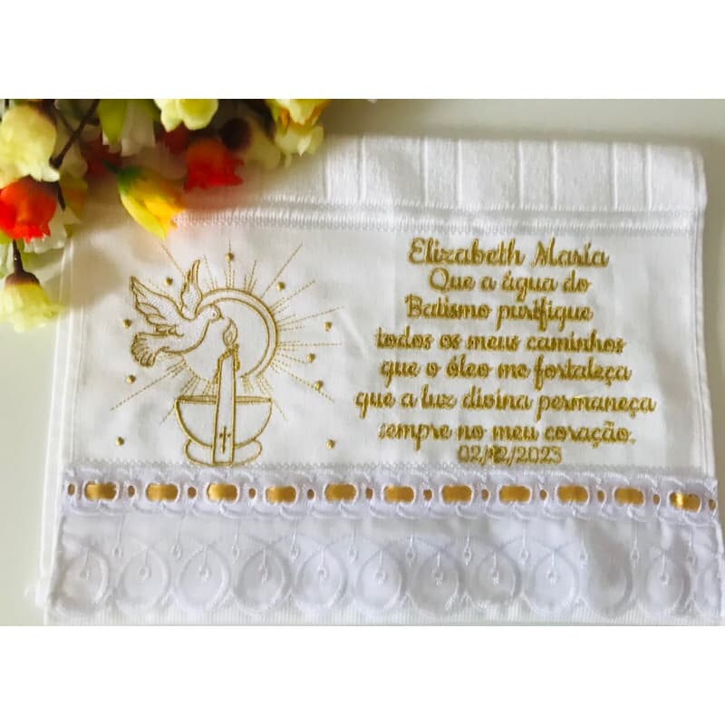 toalha bordada personalizada com nome para batizado batismo eucaristia