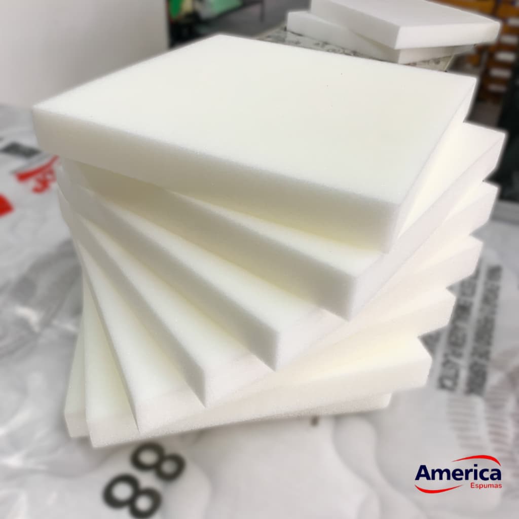 Almofada para cadeira ou estofados - Espuma sob medida - D33 - 45x45x4cm- kit com 4 unidades