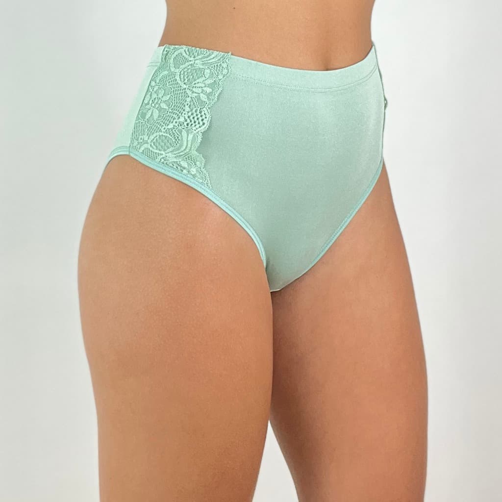 Kit Calçolas Senhora Reforçada Calcinha Feminina Com Renda Cós Alto Básica Tangão
