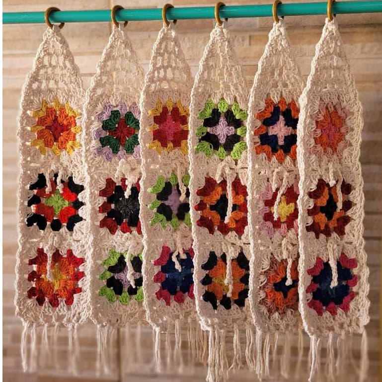 Suporte Papel Higiênico Modelo em Flor Colorida Artesanal