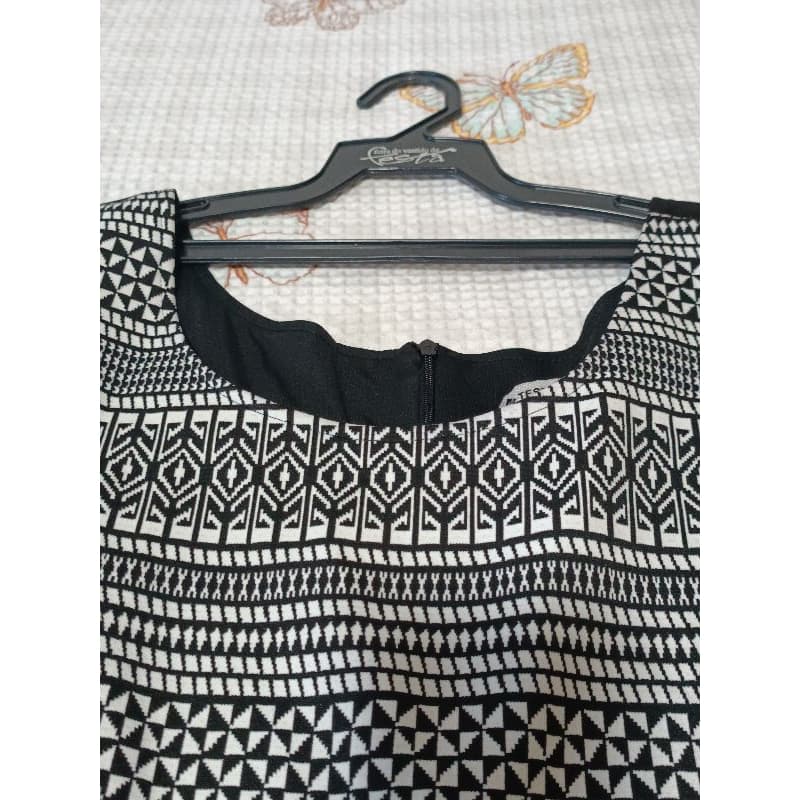 Conjunto de Vestido tubinho com casaco