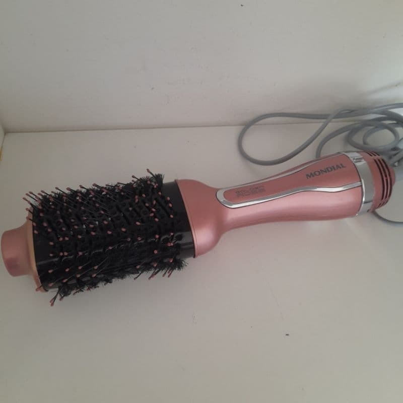 Escova Secadora Golden Rose 1200w 220v Usada.