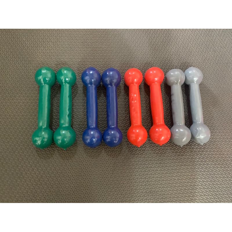 Par de halteres 1/2 kg meio kg emborrachado - cores variadas 1kg total