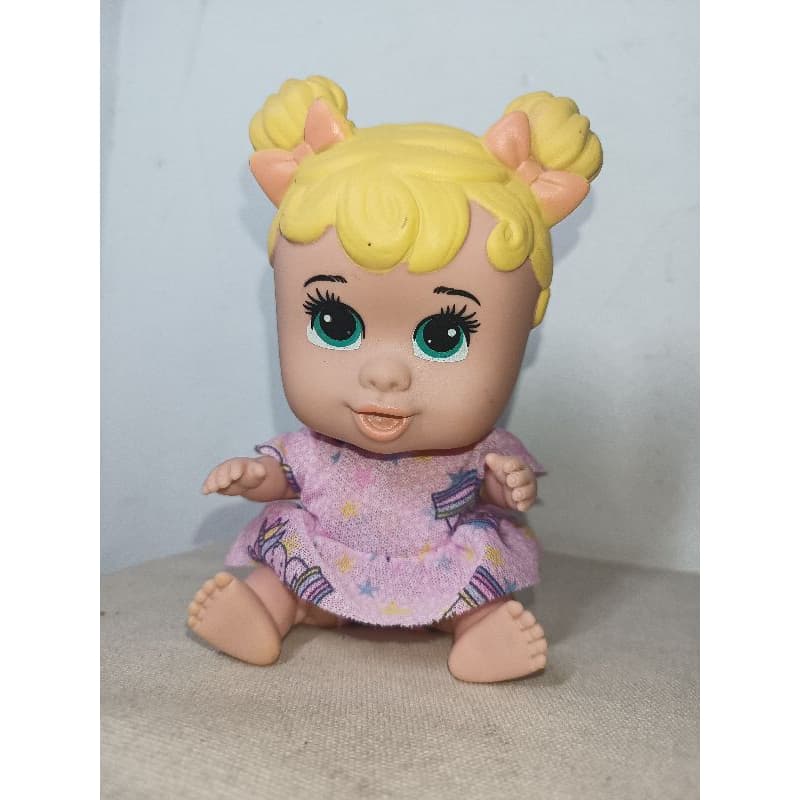 Boneca de Vinil 18cm Milk Colecionável ver Descrição