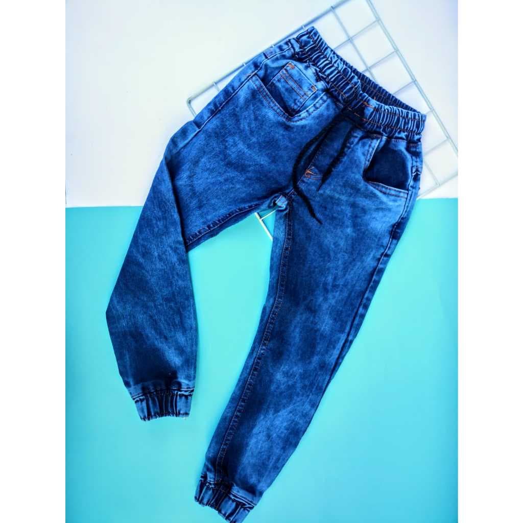 Calça jeans jogger infantil e juvenil masculino