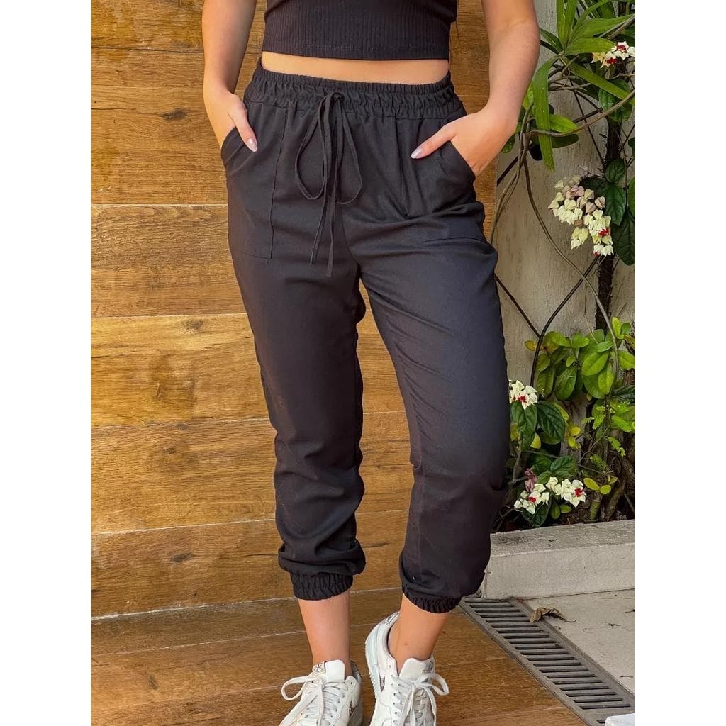 Calça Jogger  Bengaline Lisa Preta Feminina  Modelo Blogueira
