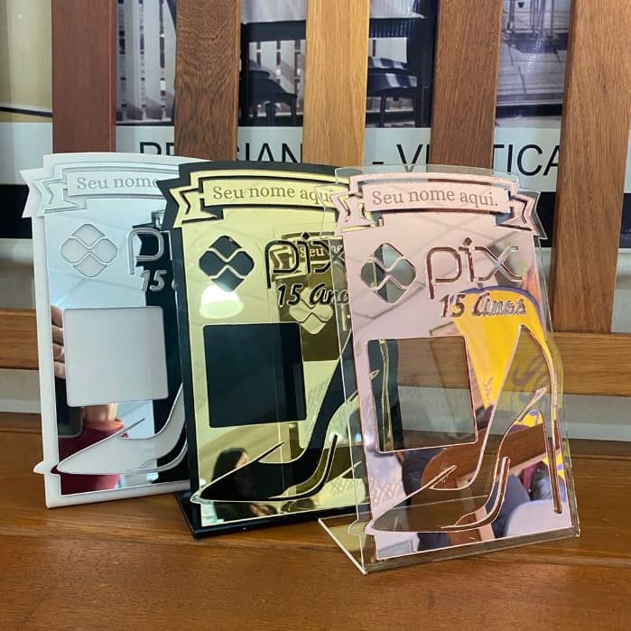 Display PIX QR Code Acrílico Espelhado para 15 anos Personalizado