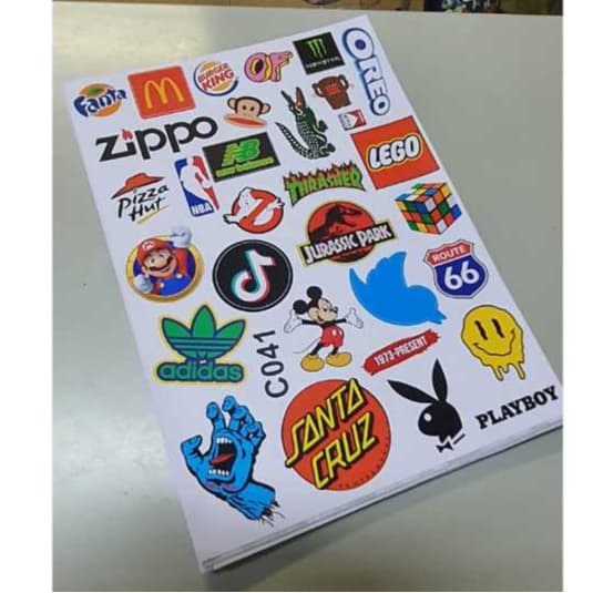 Cartela de Adesivos com Aproximadamente 30 Adesivos , Moto, Bicicleta, Carro, Moto, capacete