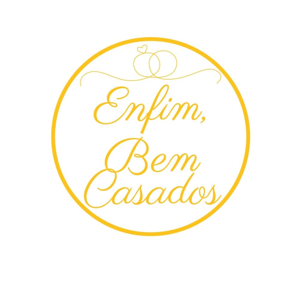 Etiqueta Adesiva "enfim bem casados" 30x30mm - 30un