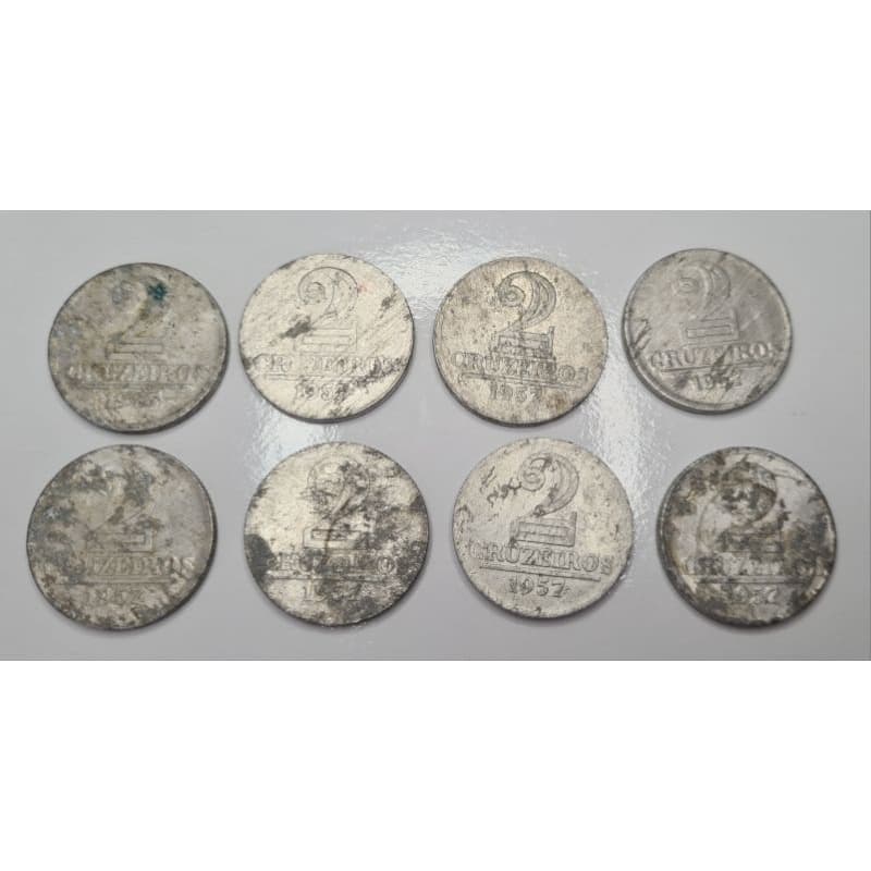 lote de 8 Moedas 2 Cruzeiro 1957 - escassa