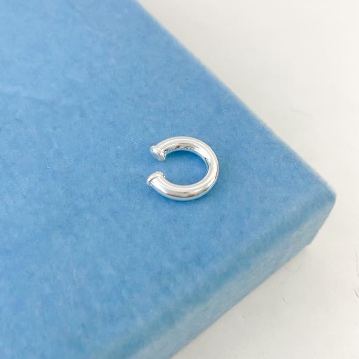 Piercing Fake Tubo - Banhado a Prata - Unissex Brinco de Pressão Delicado Minimalista