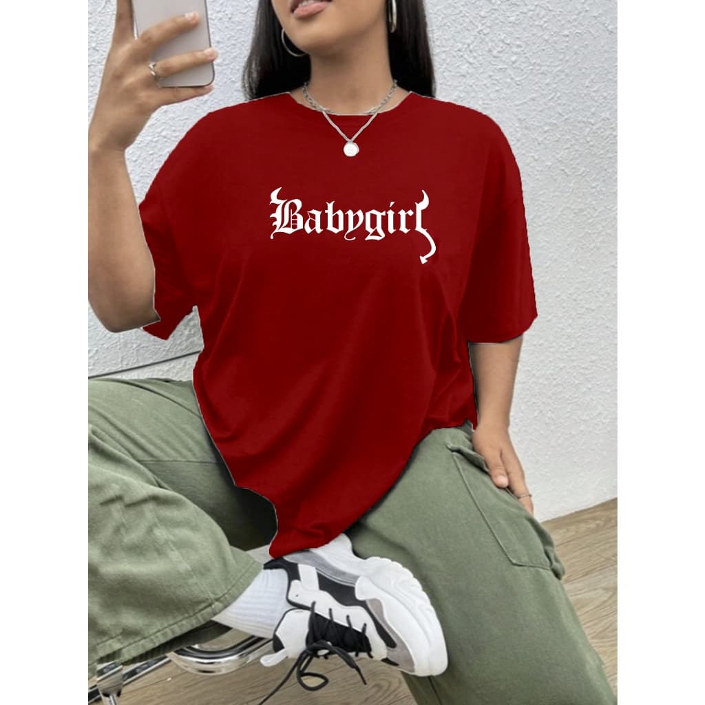 Camiseta Vermelha Baby Girl T shirt Confortável Macia Tecido Liso Manga Curta Estilo Moderno Aesthetic