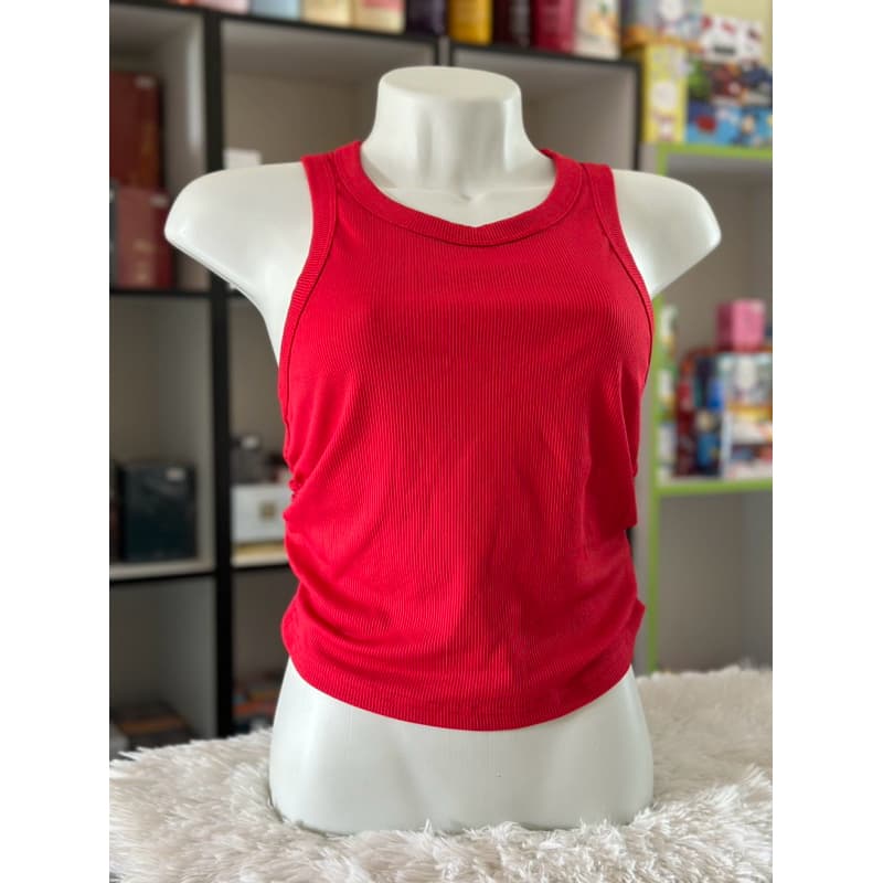 Cropped vermelho Suzy