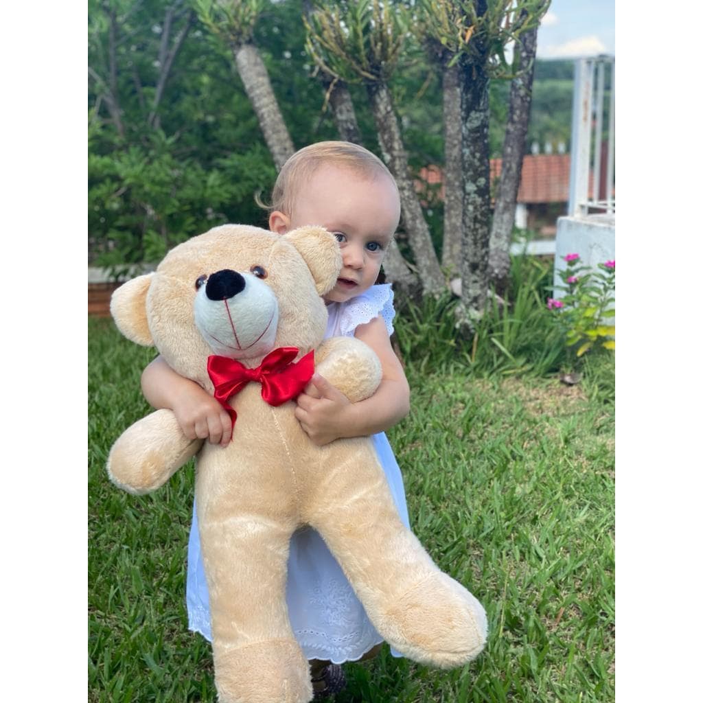 Urso De Pelúcia 65cm Com Laço Vermelho Antialérgico Decoração Presente