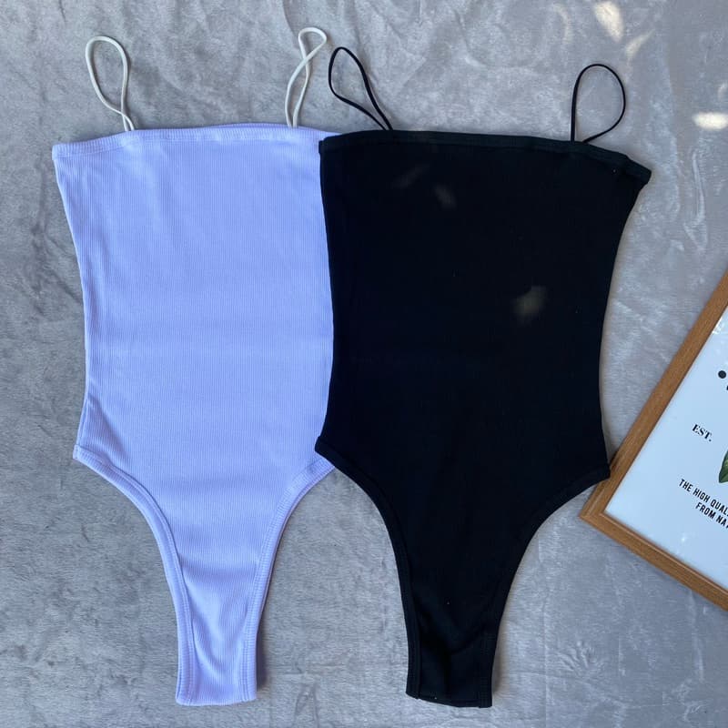 Kit 2 Body Alcinha Canelado Alça fina Decote reto Bory Zara Ribana body de Algodao Moda Gringa Basico Preto Branco