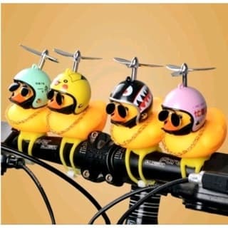 Patos bonitinhos de motocicletas