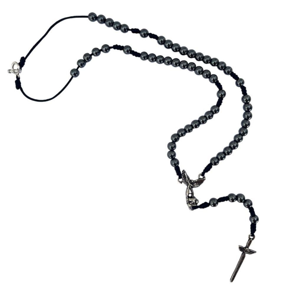 Colar Terço São Miguel Arcanjo com Contas em Hematita 6mm - 40 cm