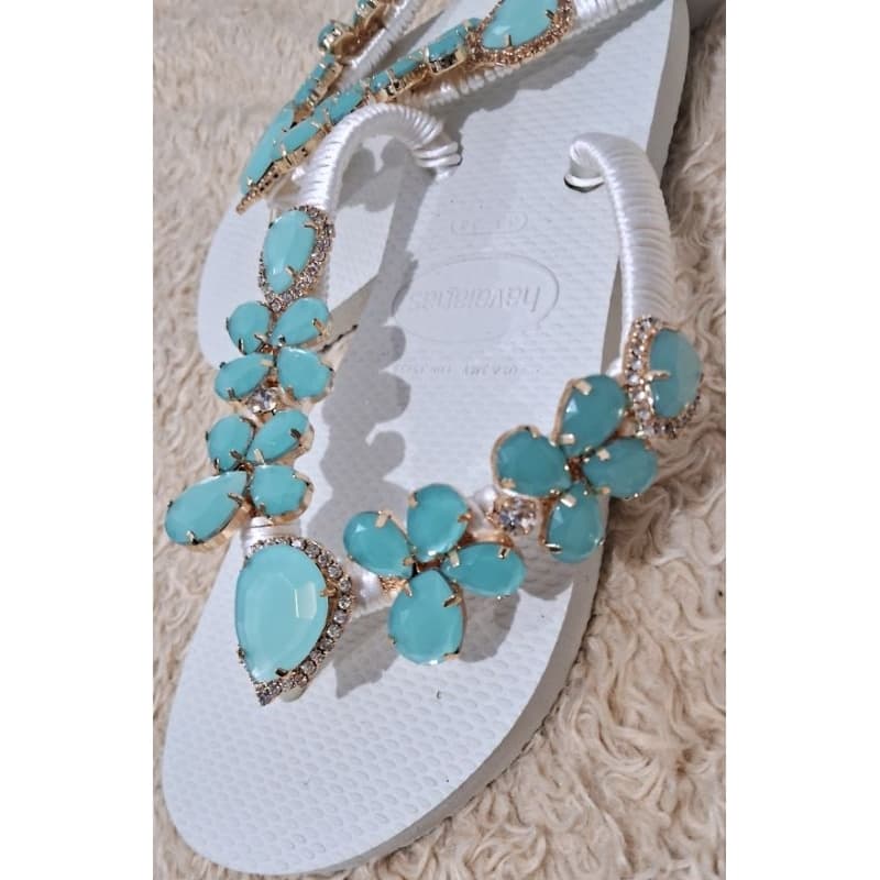 OFERTA 📢📢 CHINELO HAVAIANAS COM PEDRARIA NOVA.