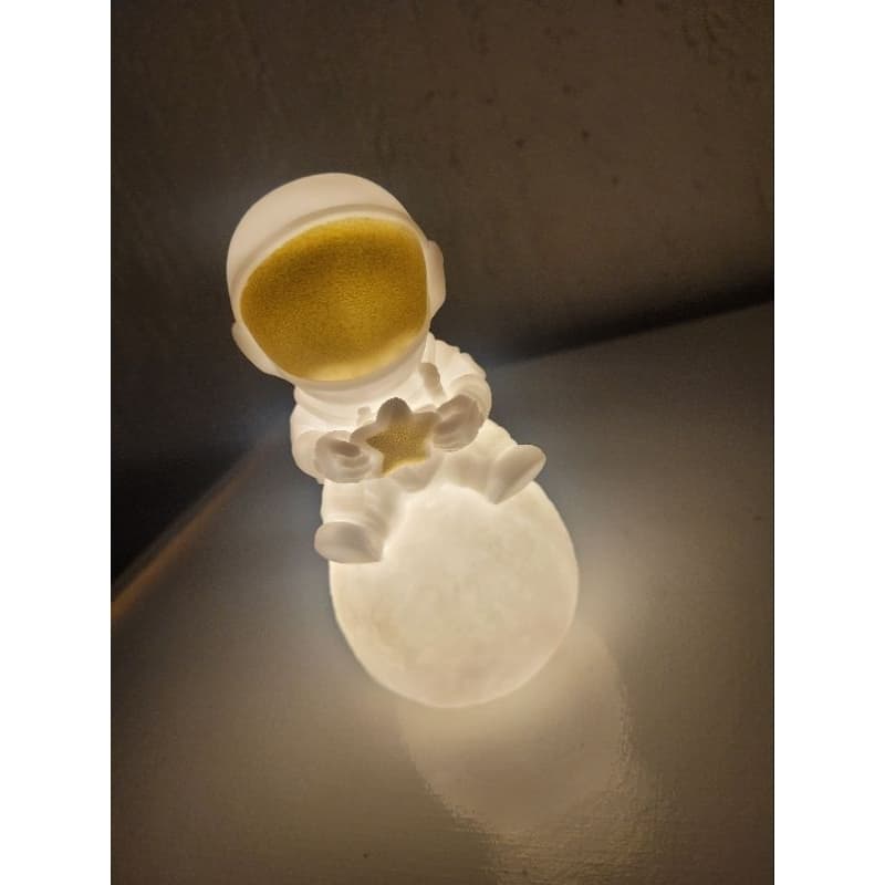 luminaria de astronauta