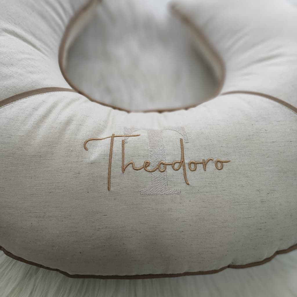 Almofada de Amamentação Bebê Conforto Enxoval Maternidade com capa removível personalizado nome do bebê